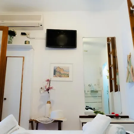 Mimosa Cozy Maisonette Prázdninový dům *