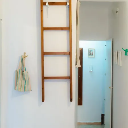 Mimosa Cozy Maisonette *