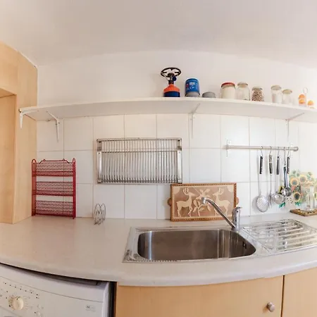 Mimosa Cozy Maisonette *